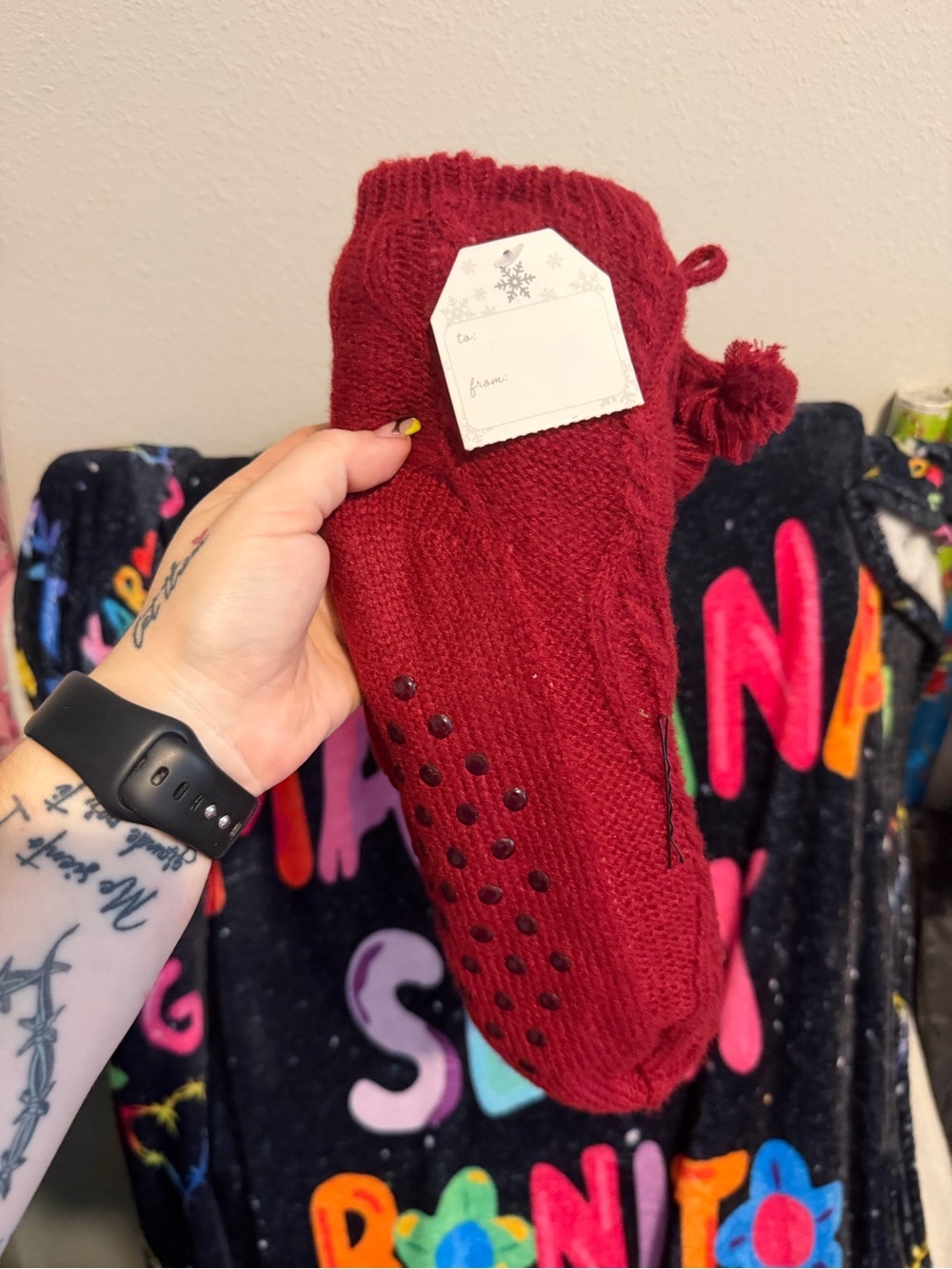 Cozy Women's Burgundy Knit Gripper Slipper Socks